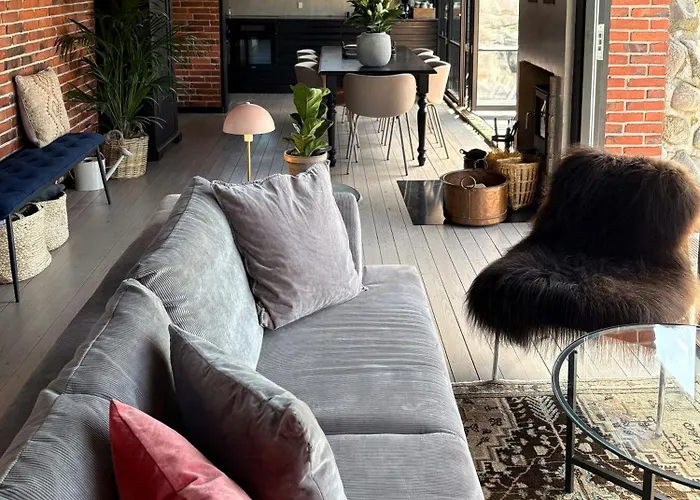 Nordic With Fjord Views On Eno *